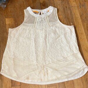 Chic Ivory Lace Sleeveless Top Size XL